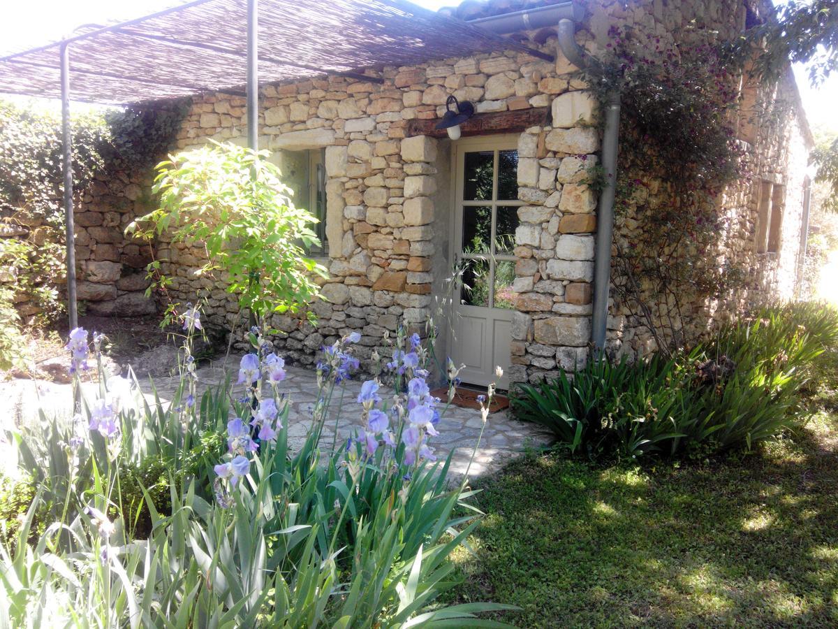 위제 Les Olivettes Le Mazet B&B 외부 사진